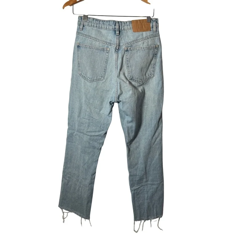 Zara Woman High Waisted Straight Leg‎ Distressed Light Wash Jeans Size 6